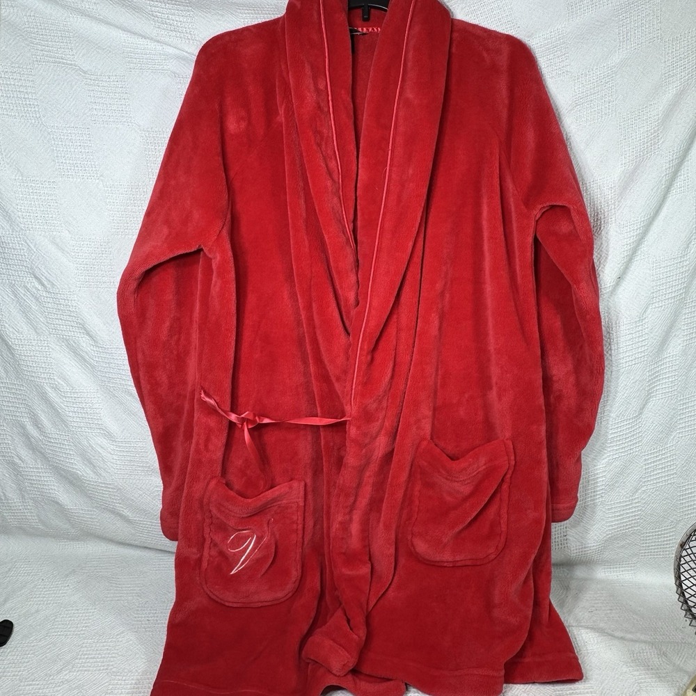 Victorias Secret Womens Fleece Short Robe Red Logo Cozy Plush Lounge Med/Lg